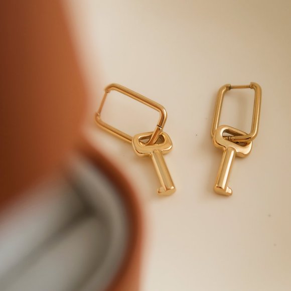 NEW 18K Gold Plated Key Drop Hoop Earrings - Picture 4 of 11